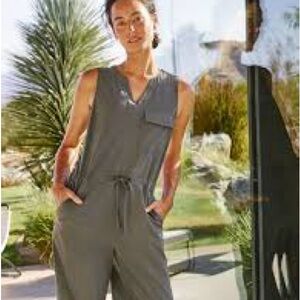 Athleta Sz Md Topanga Jumpsuit